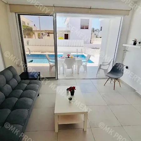 Colonean Beach Villas Casa vacanze *